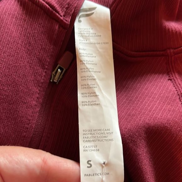 Fabletics full zip jacket - Picture 3 of 3